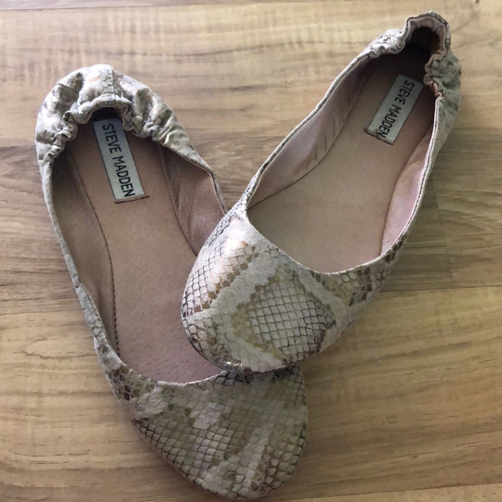Steve Madden flats